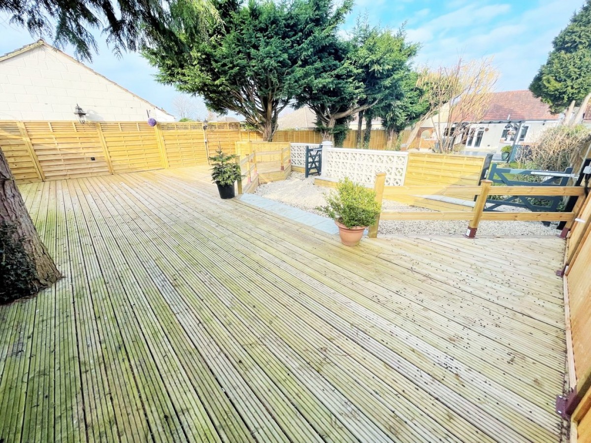 Firs Road, Tilehurst, Reading