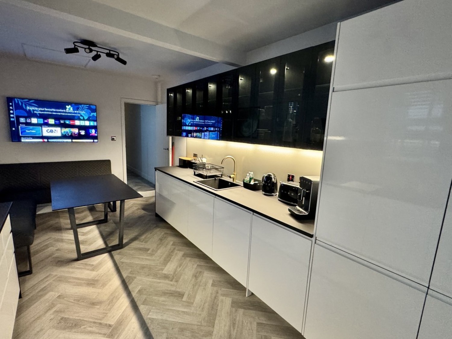 London Road, Reading, Berkshire