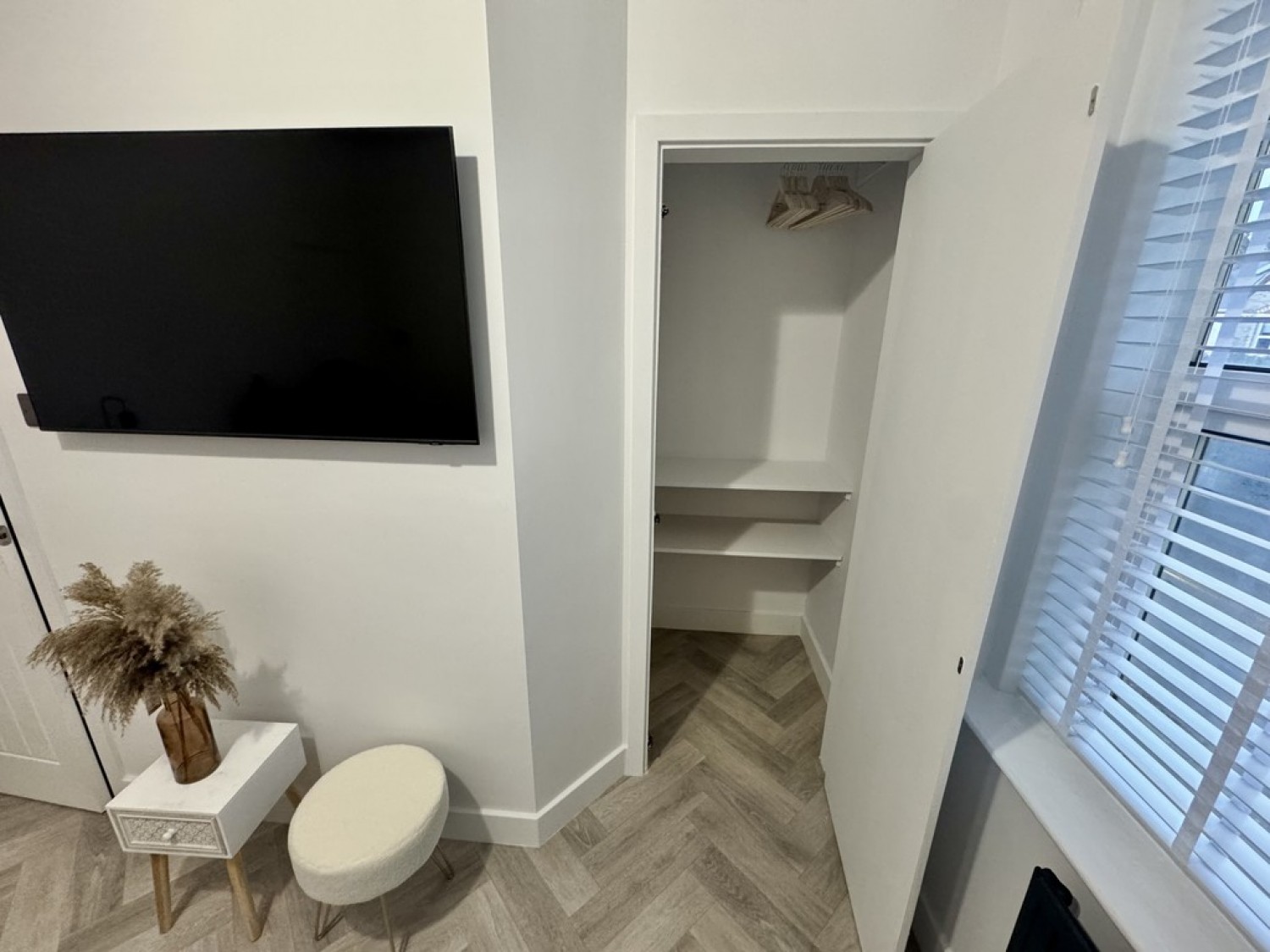 London Road, Reading, Berkshire