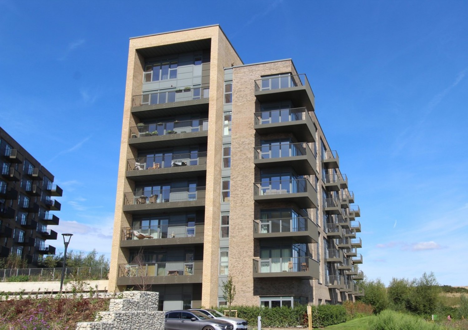 1 bedroom Flat in Flagstaff Road, Bankside Gardens, Reading