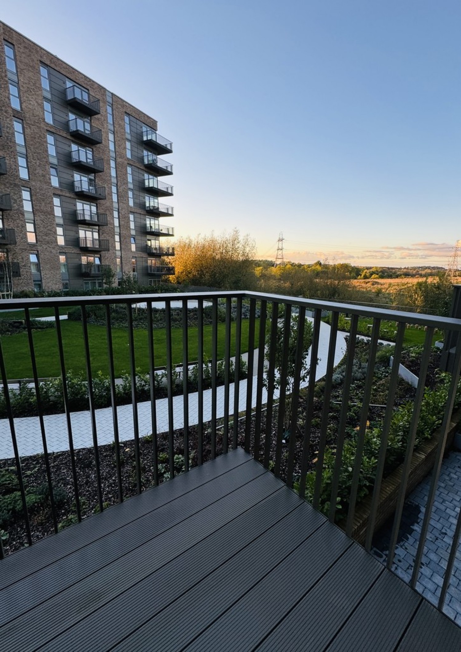 1 bedroom Flat in Flagstaff Road, Bankside Gardens, Reading