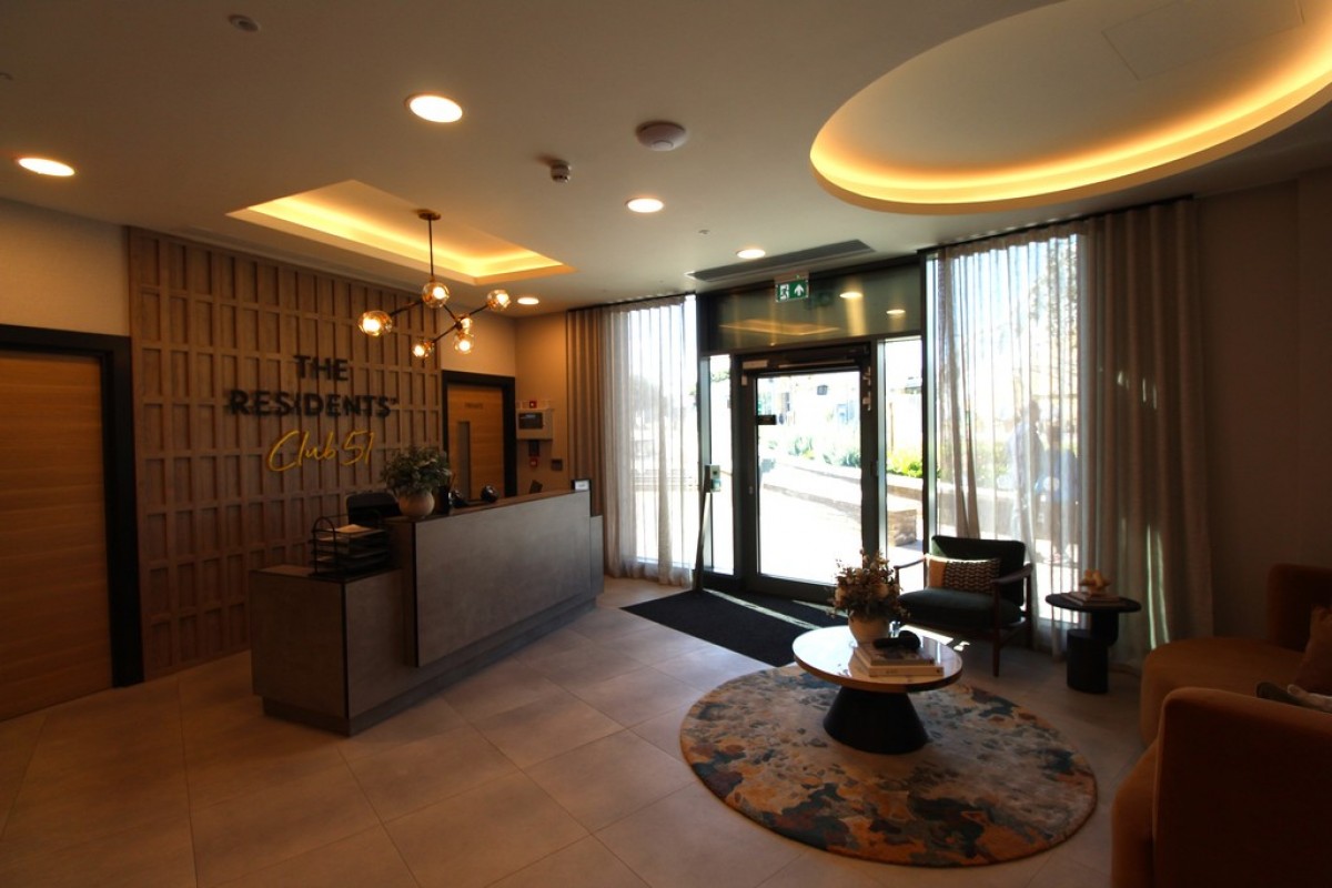 Flagstaff Road, Bankside Gardens, Reading