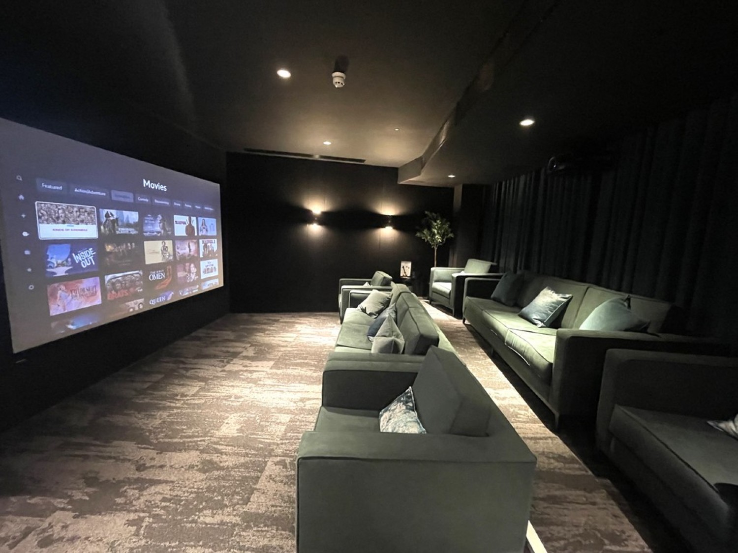 1 bedroom Flat in Flagstaff Road, Bankside Gardens, Reading