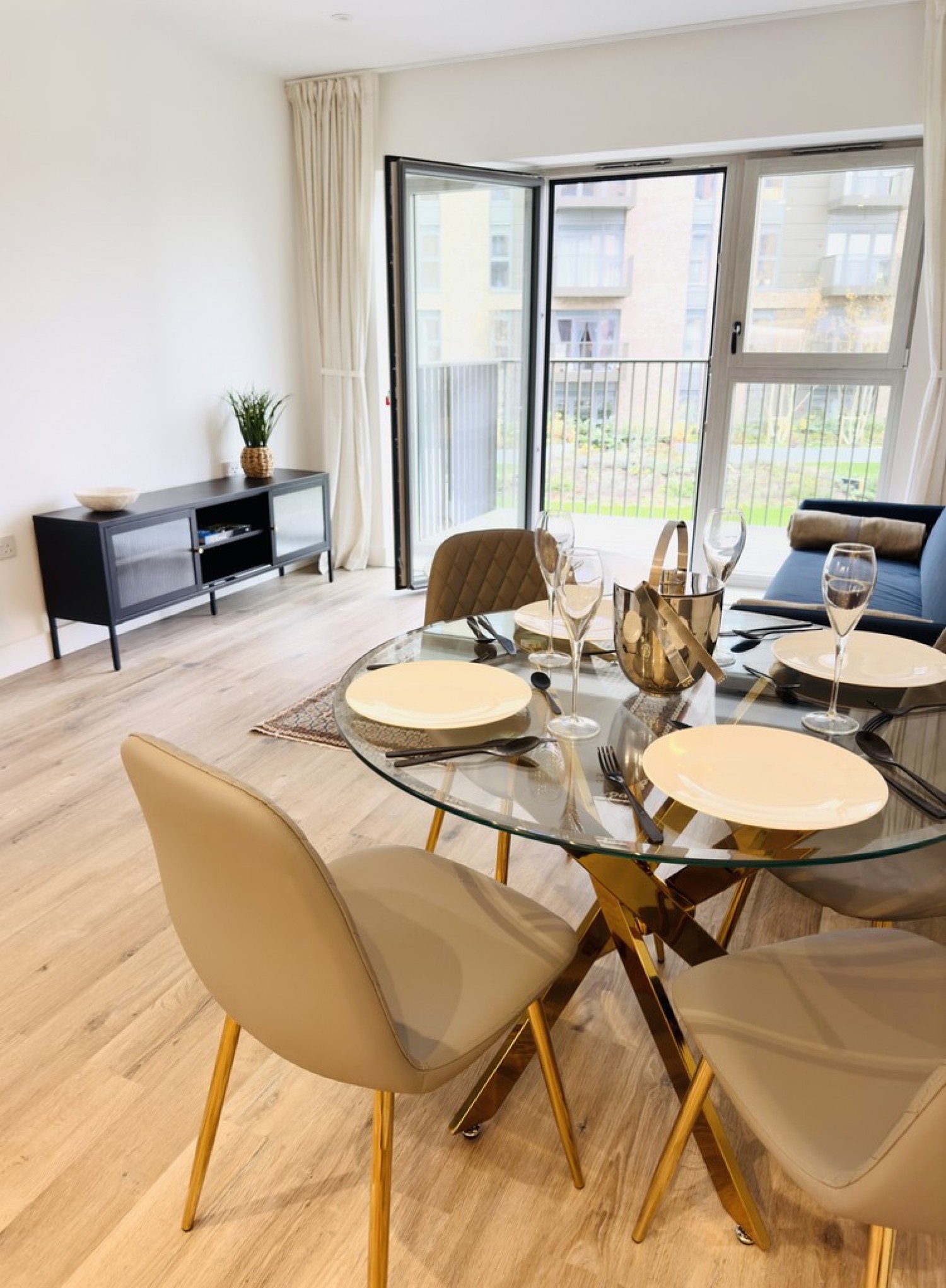 1 bedroom Flat in Flagstaff Road, Bankside Gardens, Reading