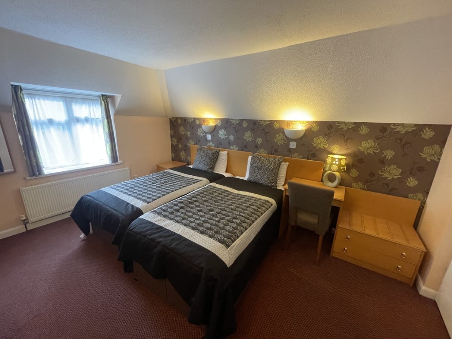 Connaught Rd, Reading, Berkshire