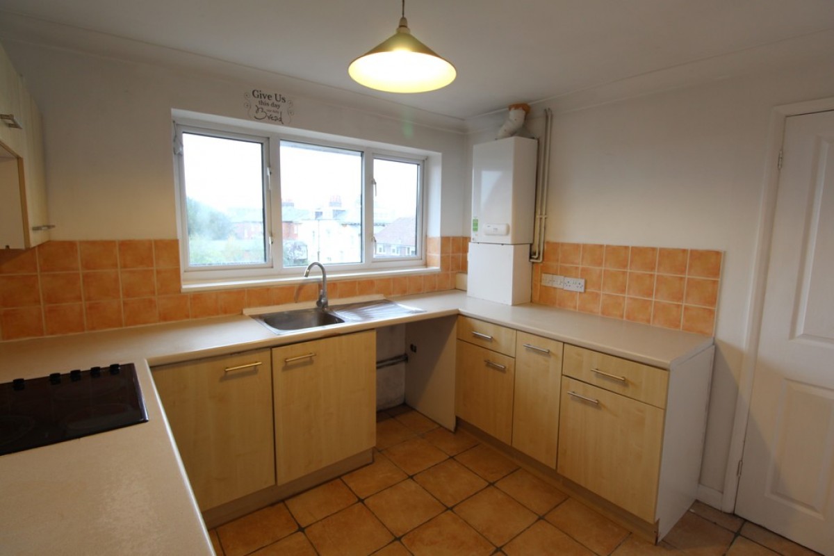 Tilehurst Road, Reading, Berkshire