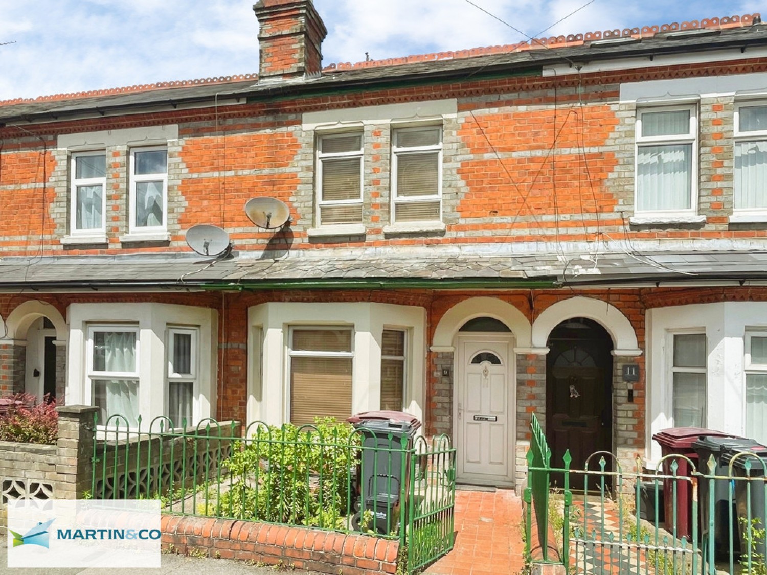 2 bedroom House for Sale Highgrove St, Reading