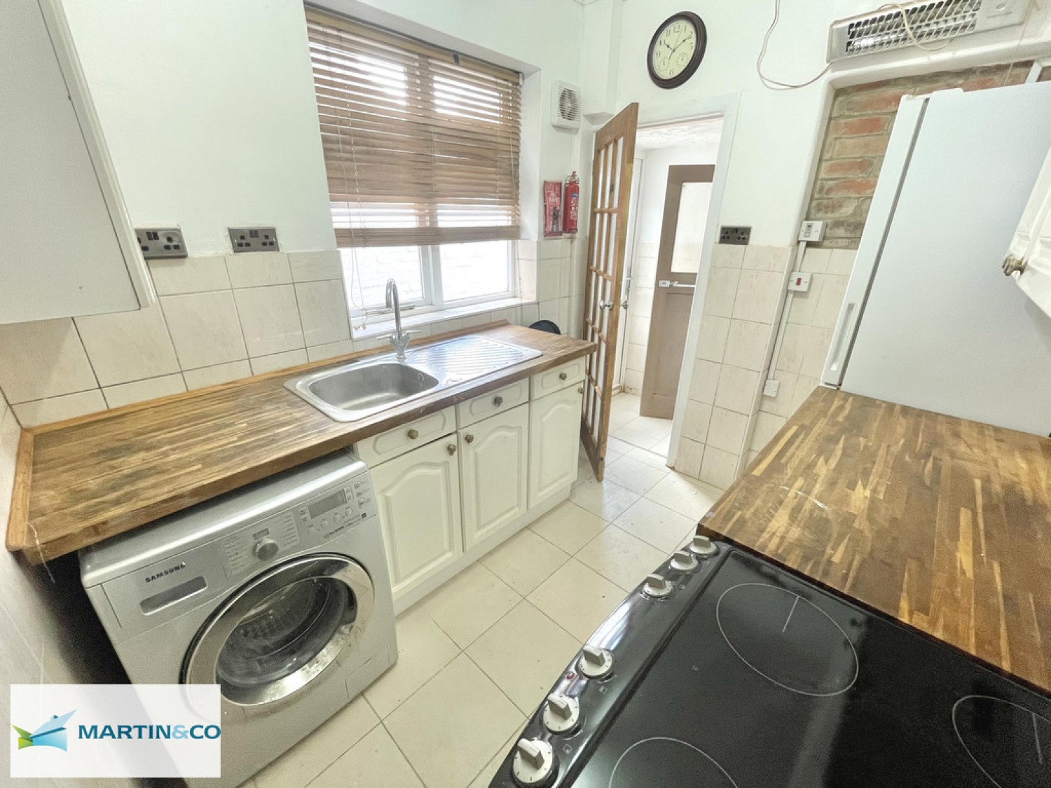 2 bedroom House for Sale Highgrove St, Reading