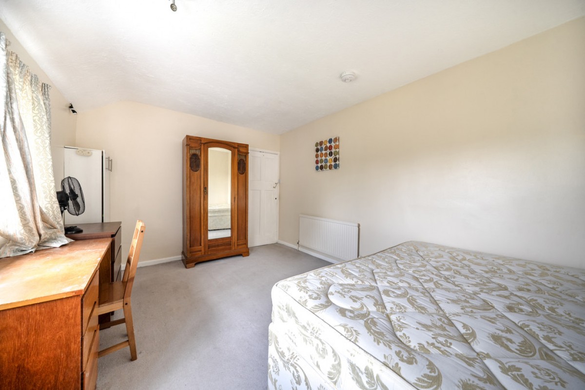 Norcot Road, Tilehurst, Reading