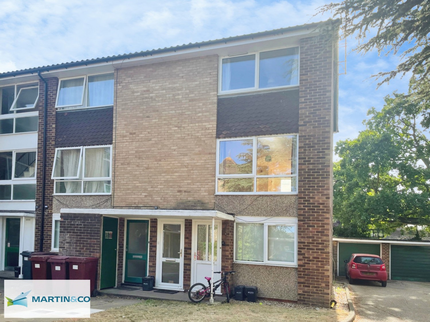 2 bedroom Flat for Sale Christchurch Road, Reading