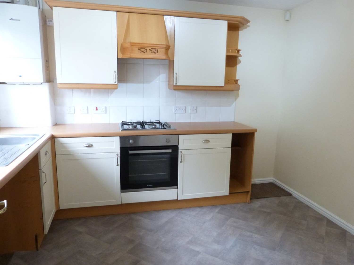 4 bedroom House in Shaftesbury Green, Warndon Villages