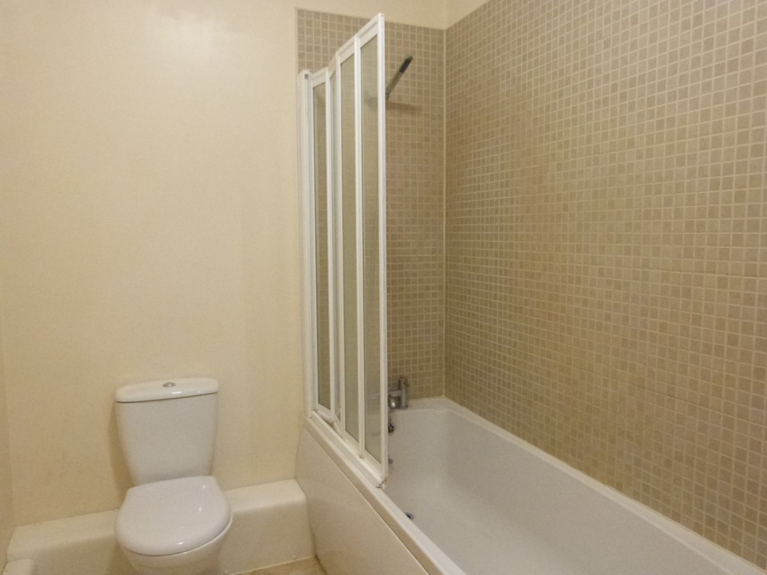 1 bedroom Flat for Letting Arboretum