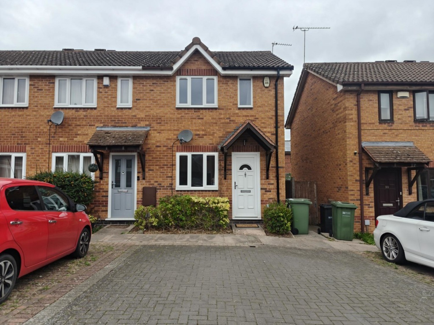 Middles Avenue, Lyppard Hanford