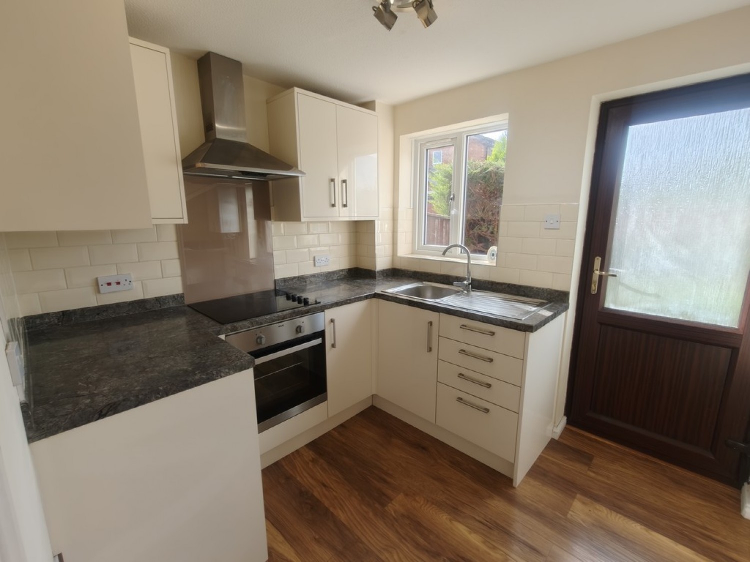 Middles Avenue, Lyppard Hanford