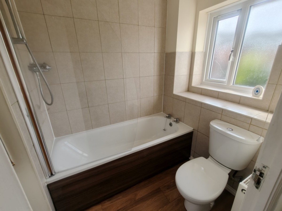 Middles Avenue, Lyppard Hanford