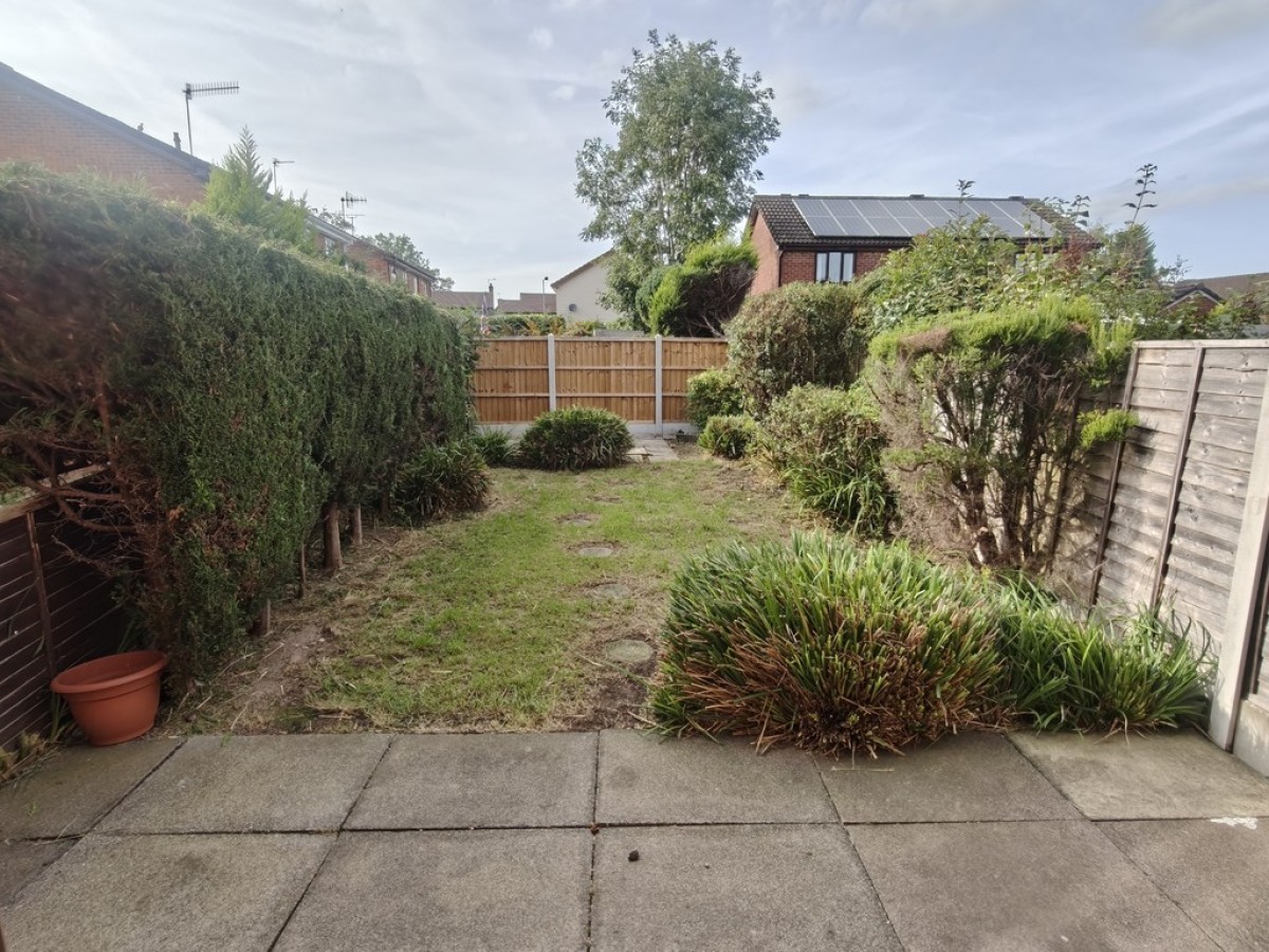 Middles Avenue, Lyppard Hanford