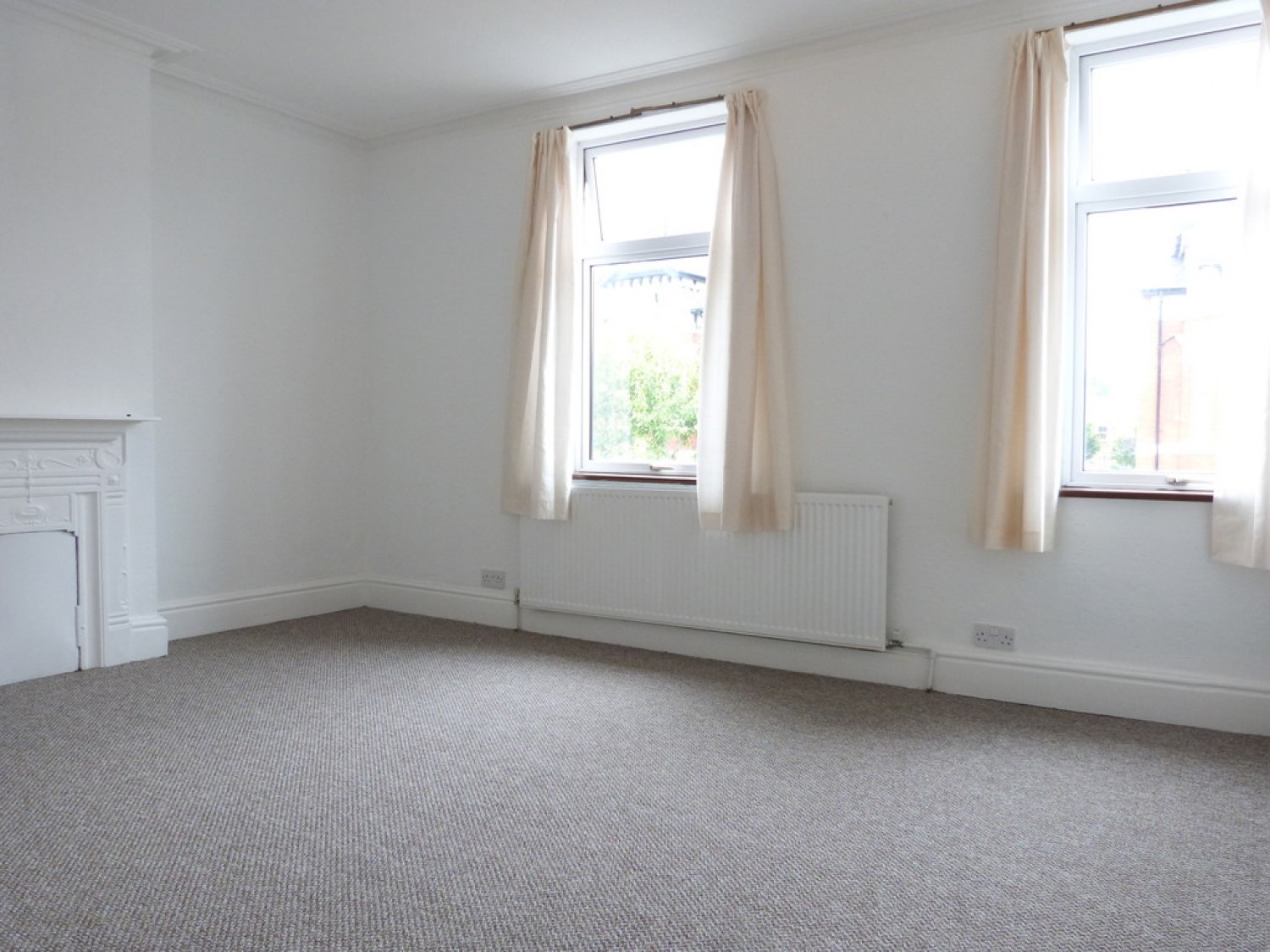 3 bedroom House for Letting The Hill Avenue, Worcester
