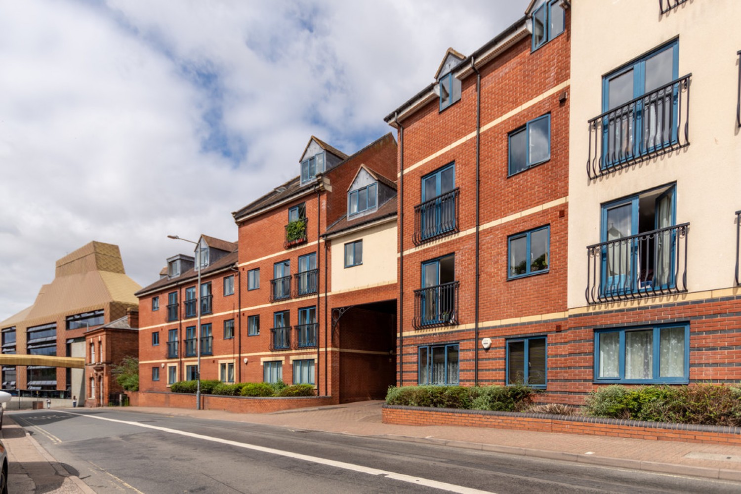 1 bedroom Flat for Letting Magdala Court, The Butts