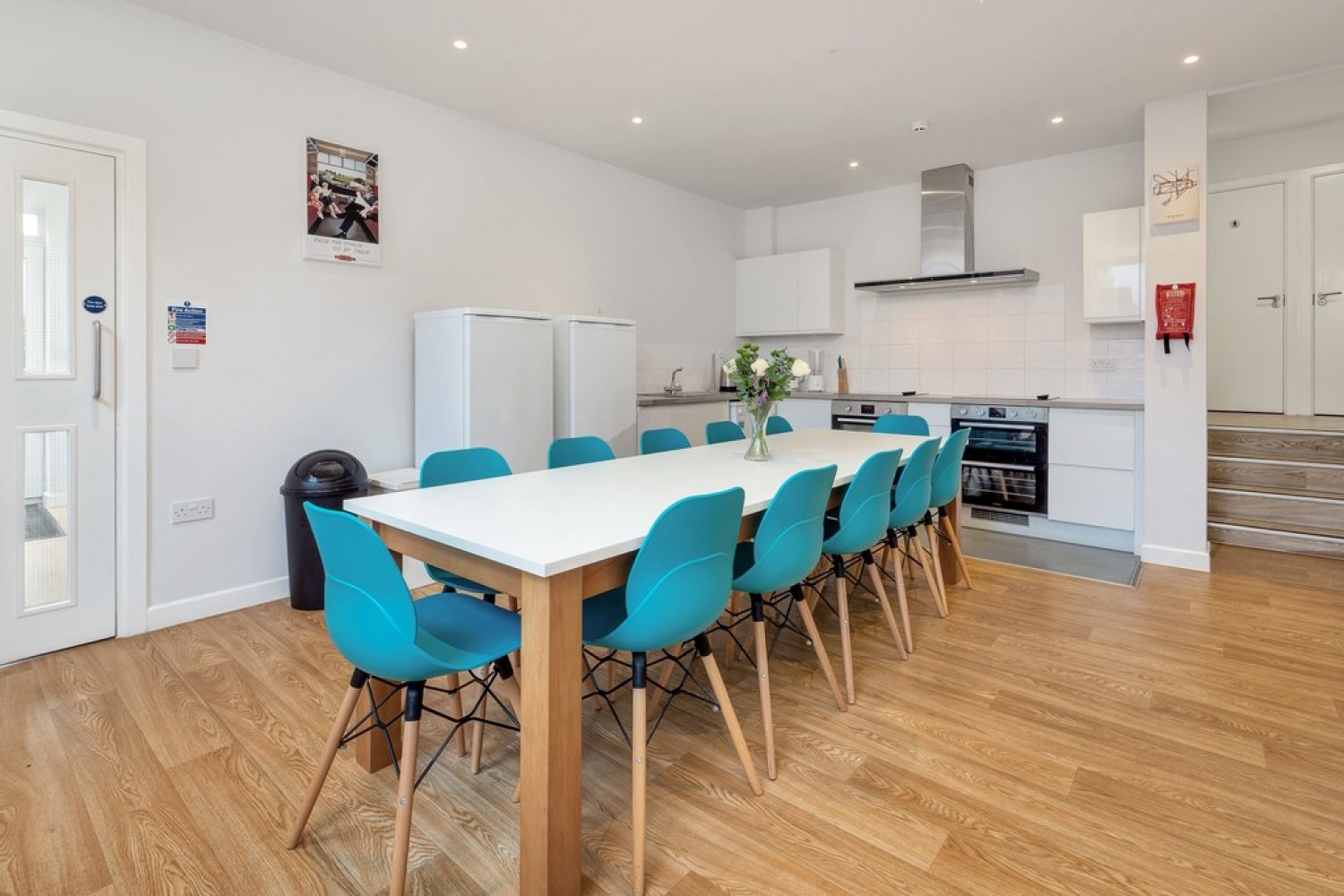 1 bedroom Flat in White Lodge Studios, City Centre