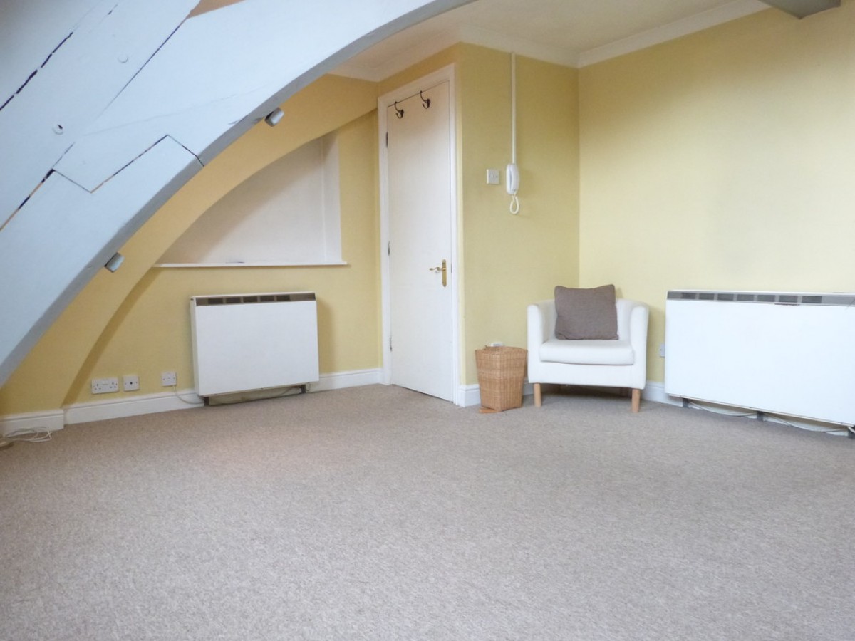 St Marys Court, Sansome Walk