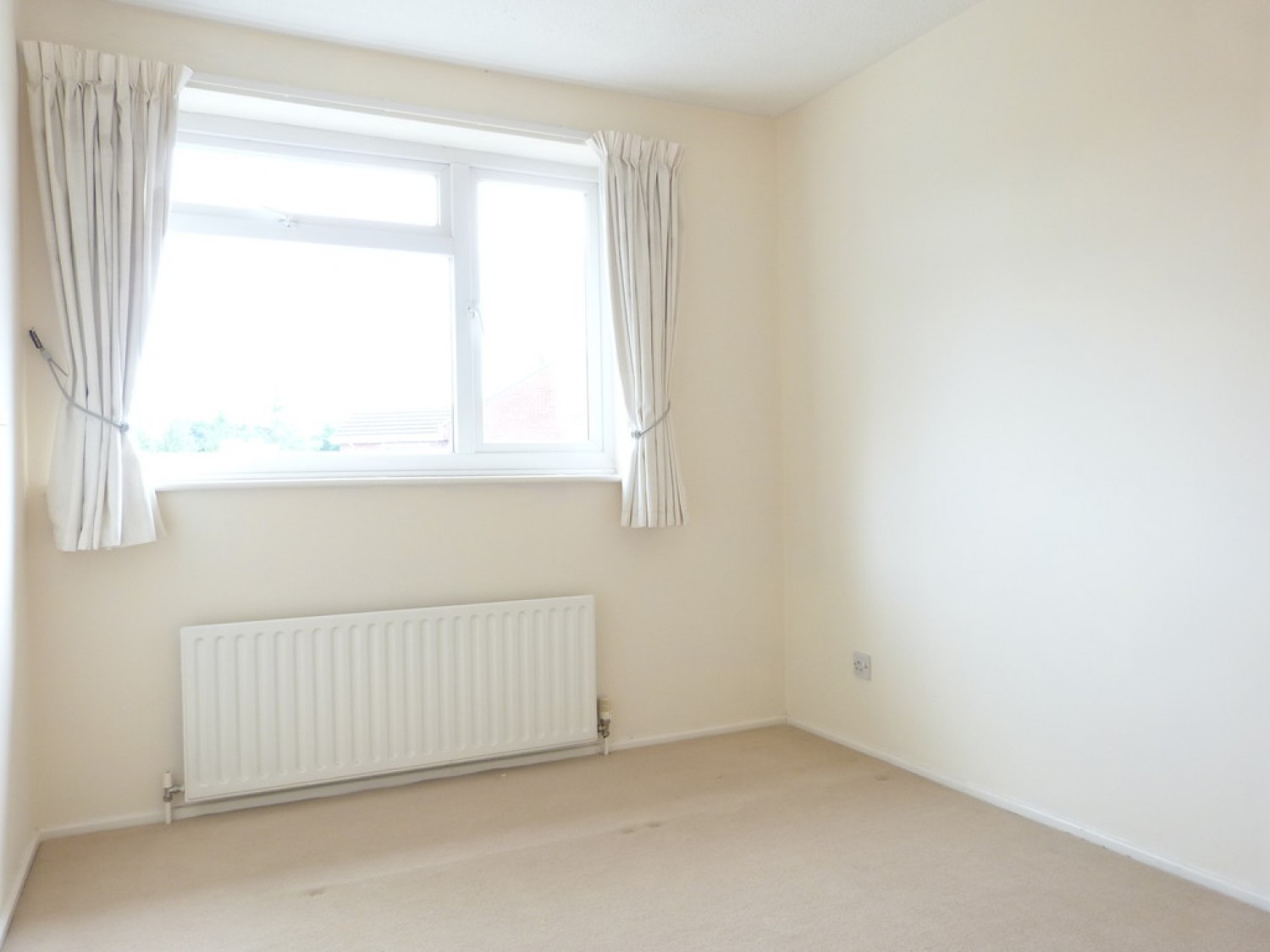 3 bedroom House for Letting St Anne's Road