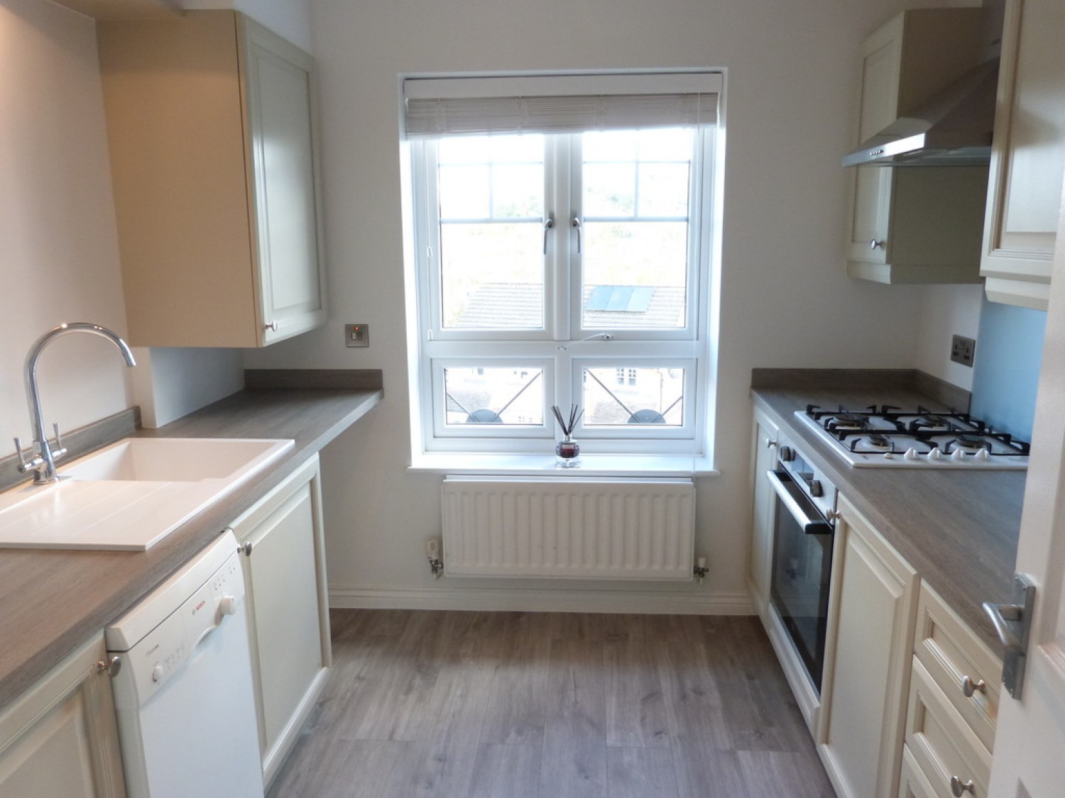 2 bedroom Flat for Letting Kennet Green