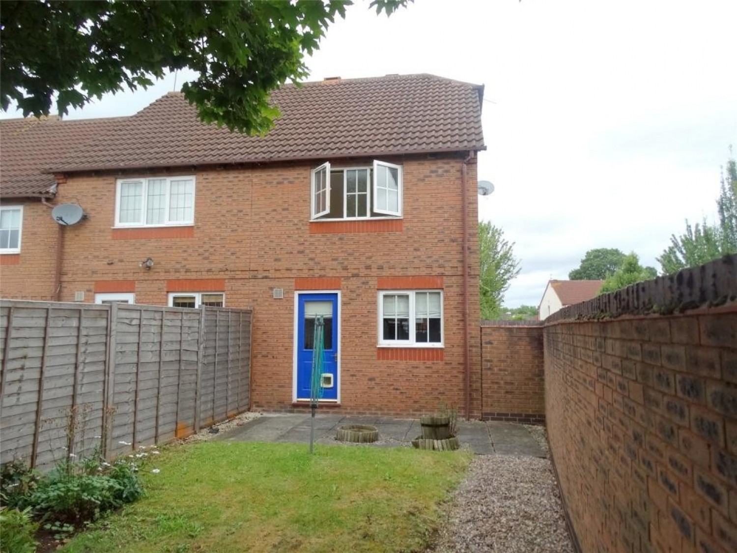 2 bedroom House in Purleigh Avenue, Worcester, Worcestershire