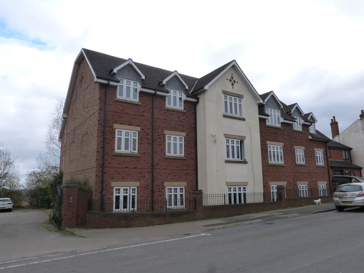 Lloyd Court, Mount Pleasant