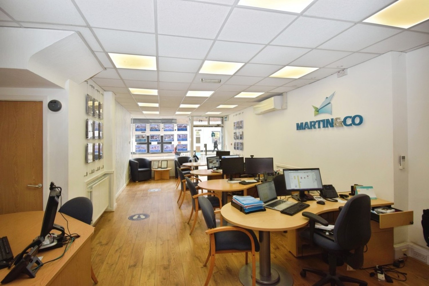 7 bedroom Flat for Sale 45 Foregate Street, Worcester, WR1 1EE