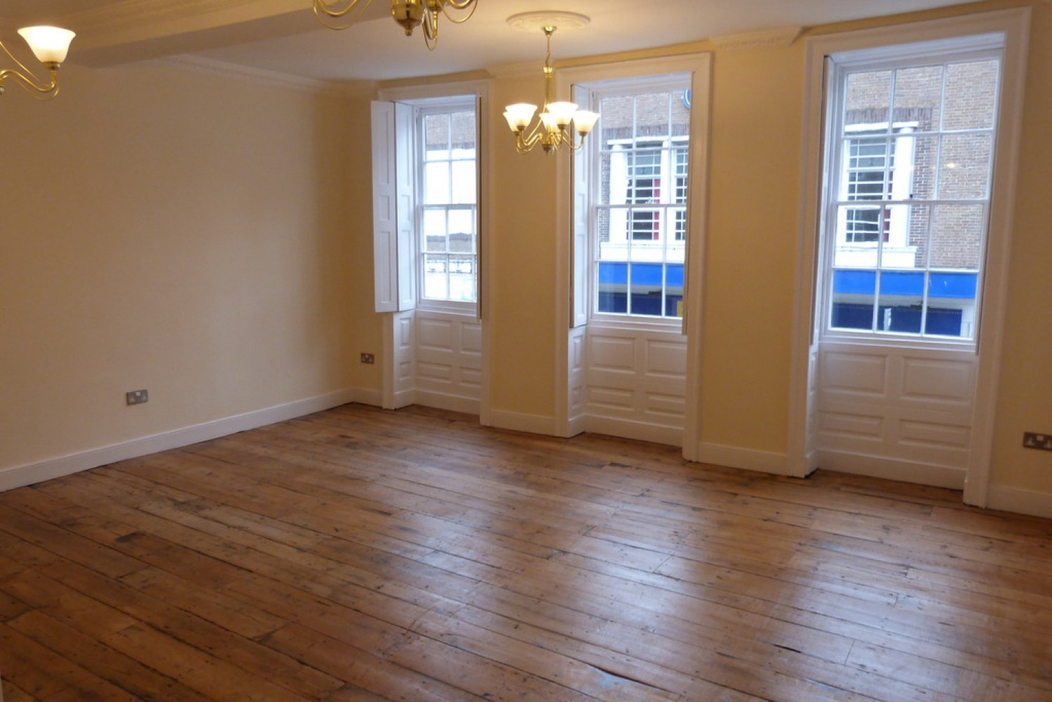 7 bedroom Flat for Sale 45 Foregate Street, Worcester, WR1 1EE
