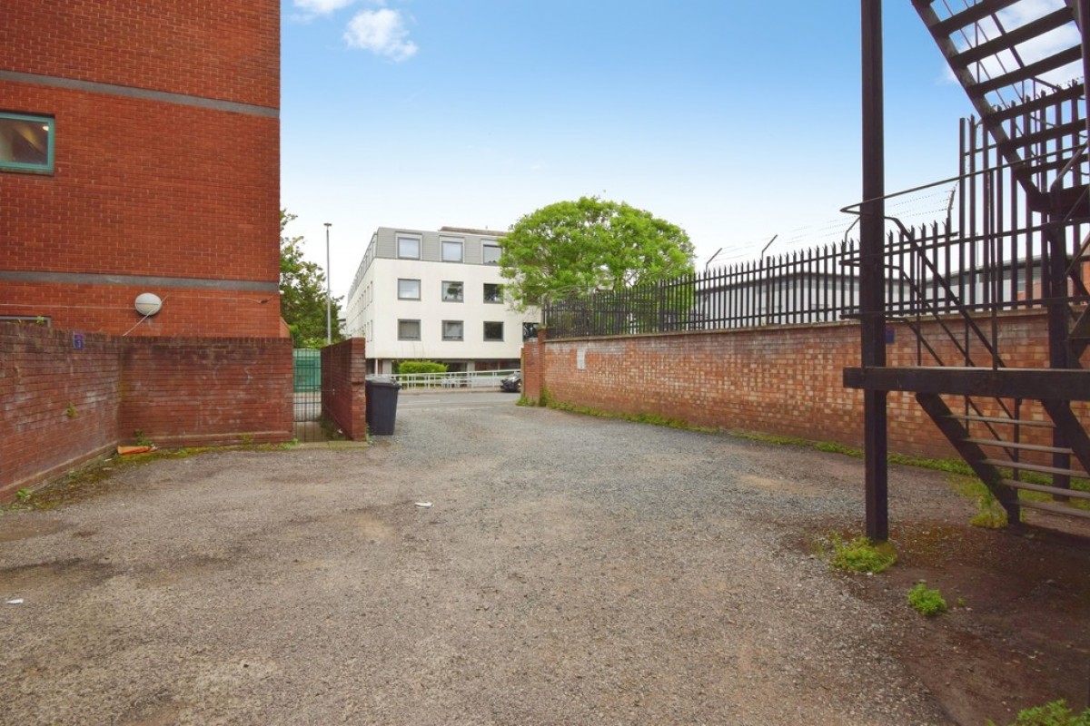 45 Foregate Street, Worcester, WR1 1EE