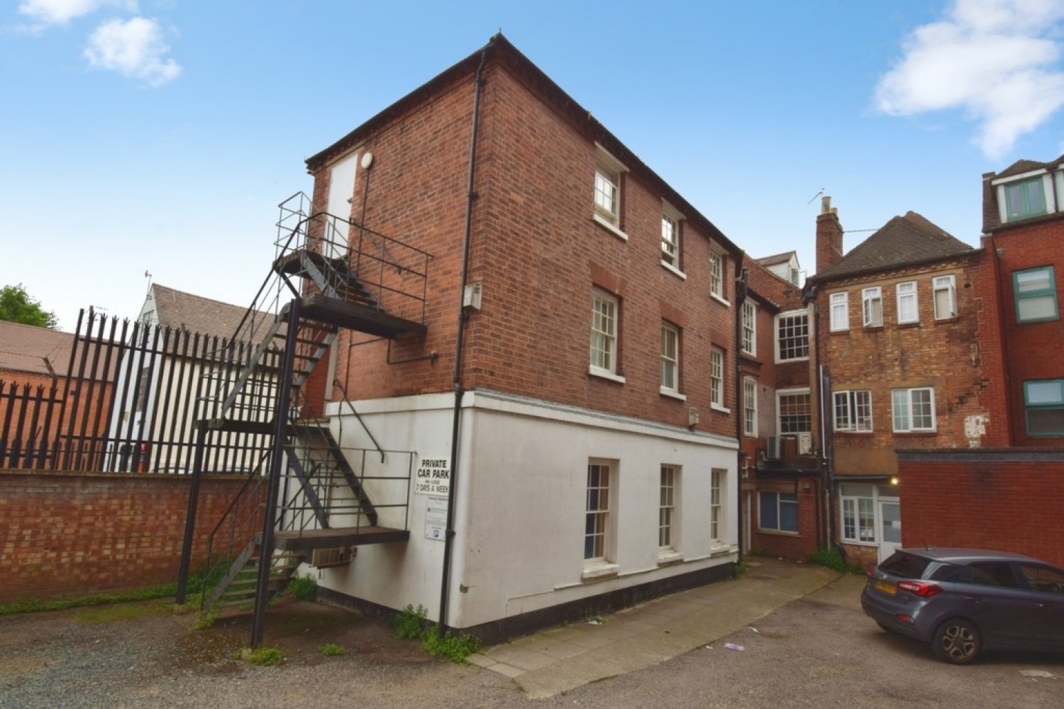 7 bedroom Flat for Sale 45 Foregate Street, Worcester, WR1 1EE