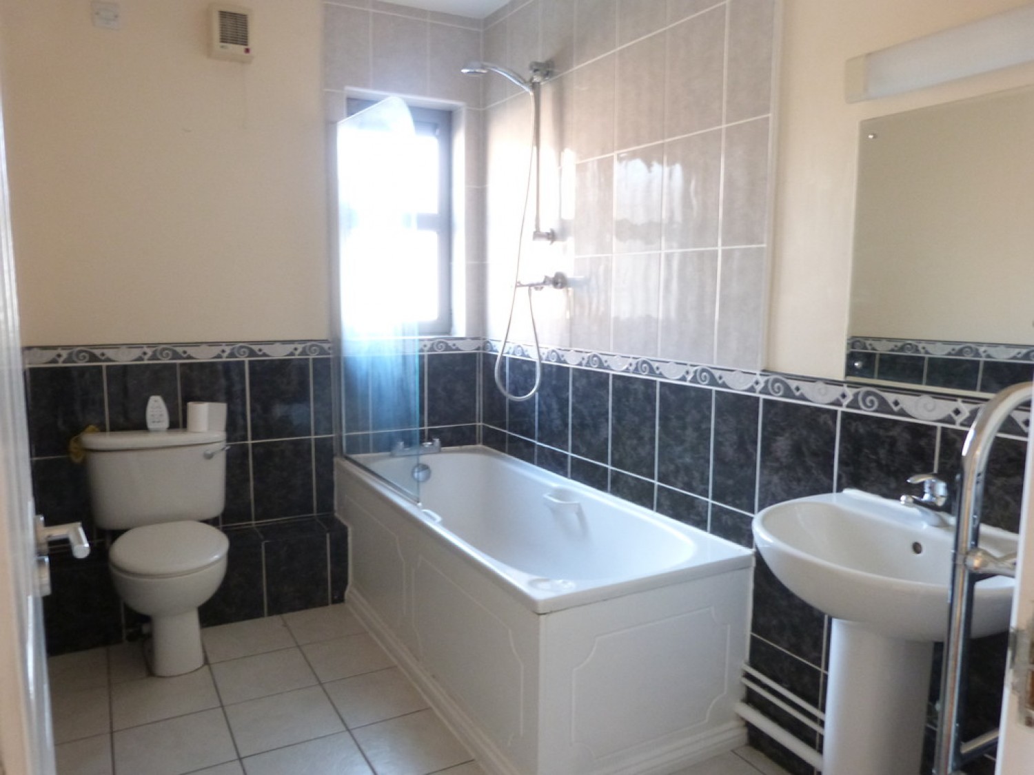 1 bedroom Flat for Letting Friar Street, Worcester
