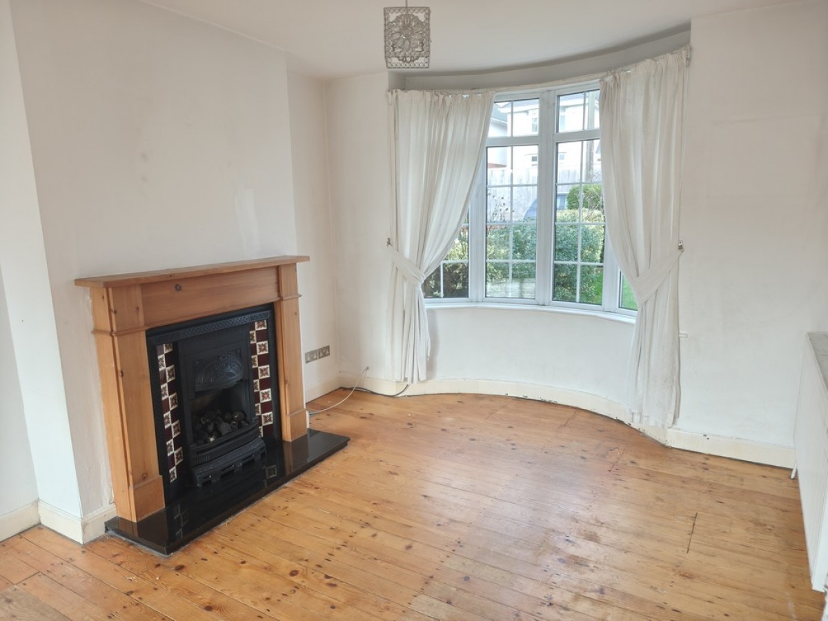 The Meadway, Headless Cross