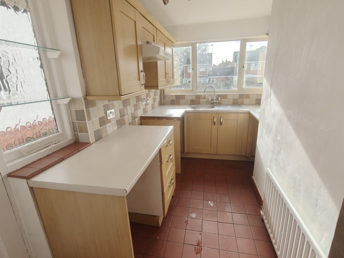 The Meadway, Headless Cross