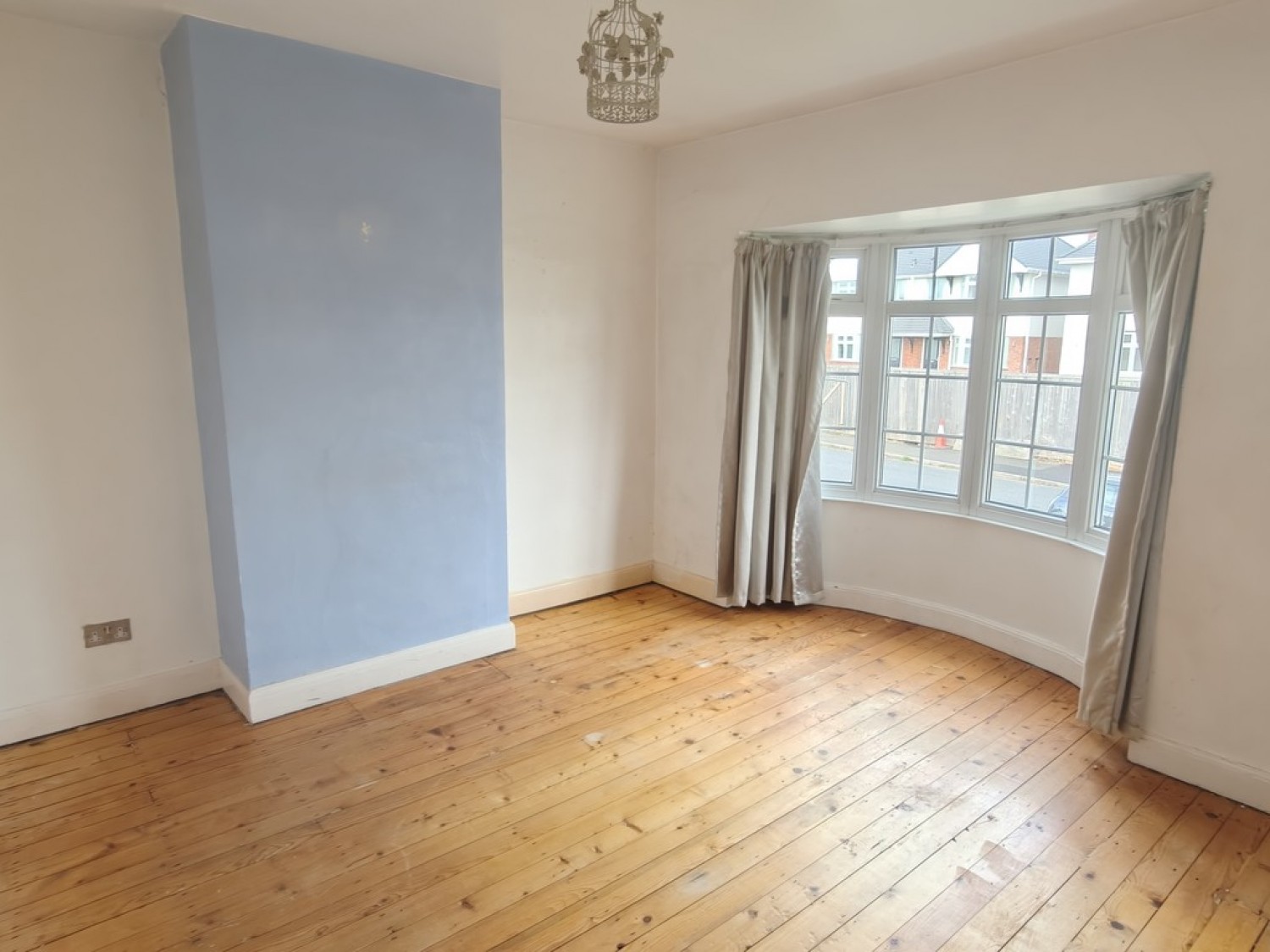 The Meadway, Headless Cross