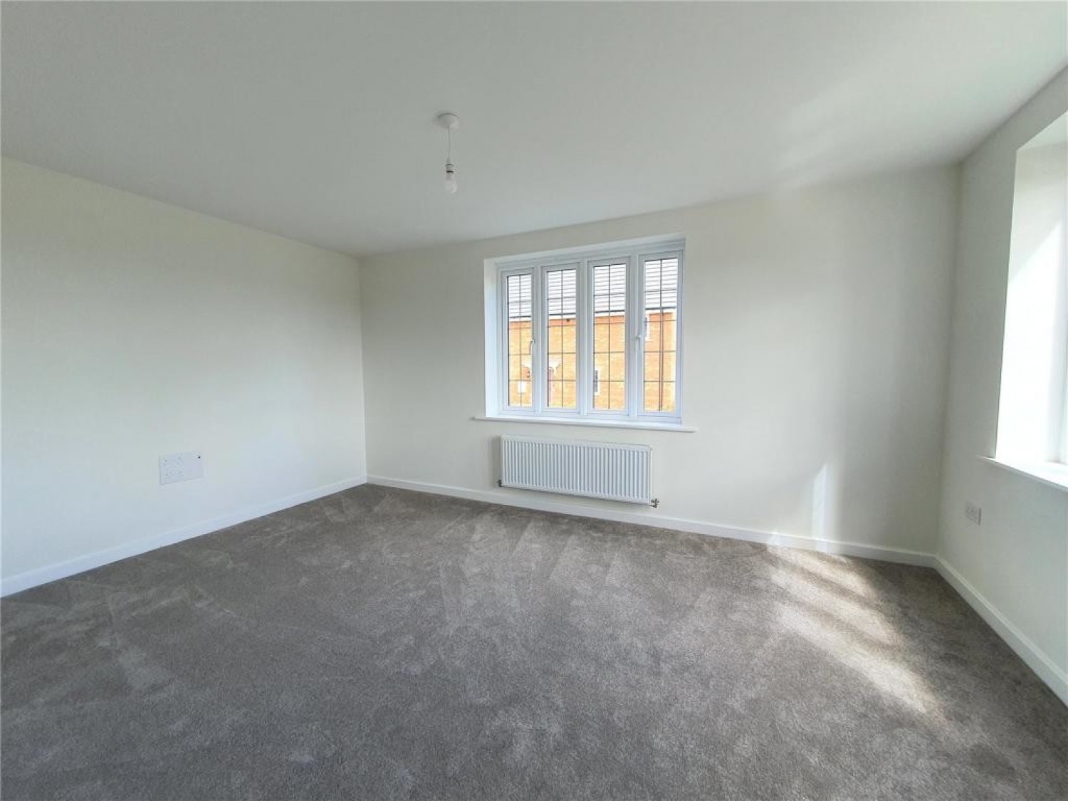 3 bedroom House for Letting Ashford Road