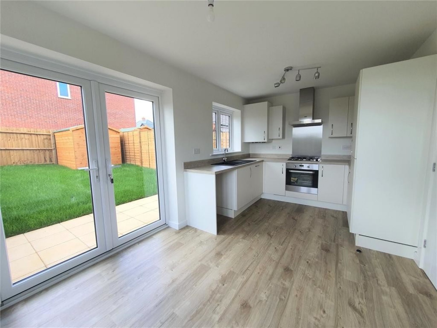 3 bedroom House for Letting Ashford Road