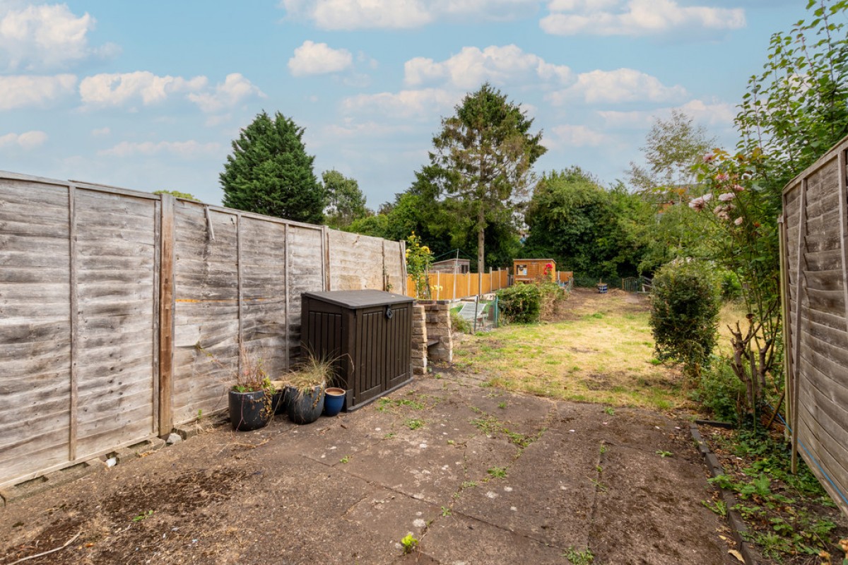 Shrubbery Road, Worcester