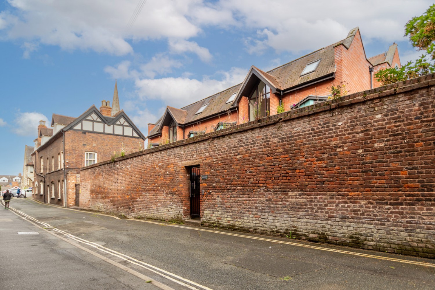 1 bedroom Flat for Sale Taylors Court, Taylors Lane
