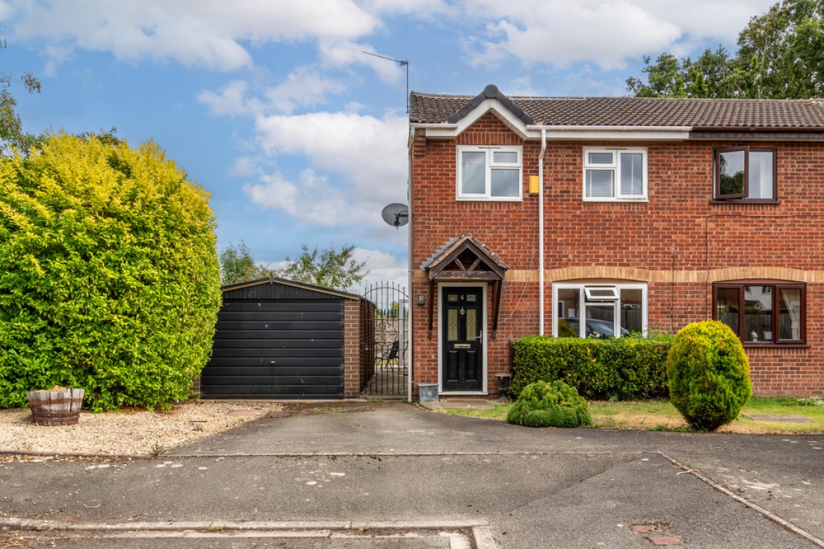 Chelmsford Drive, Worcester