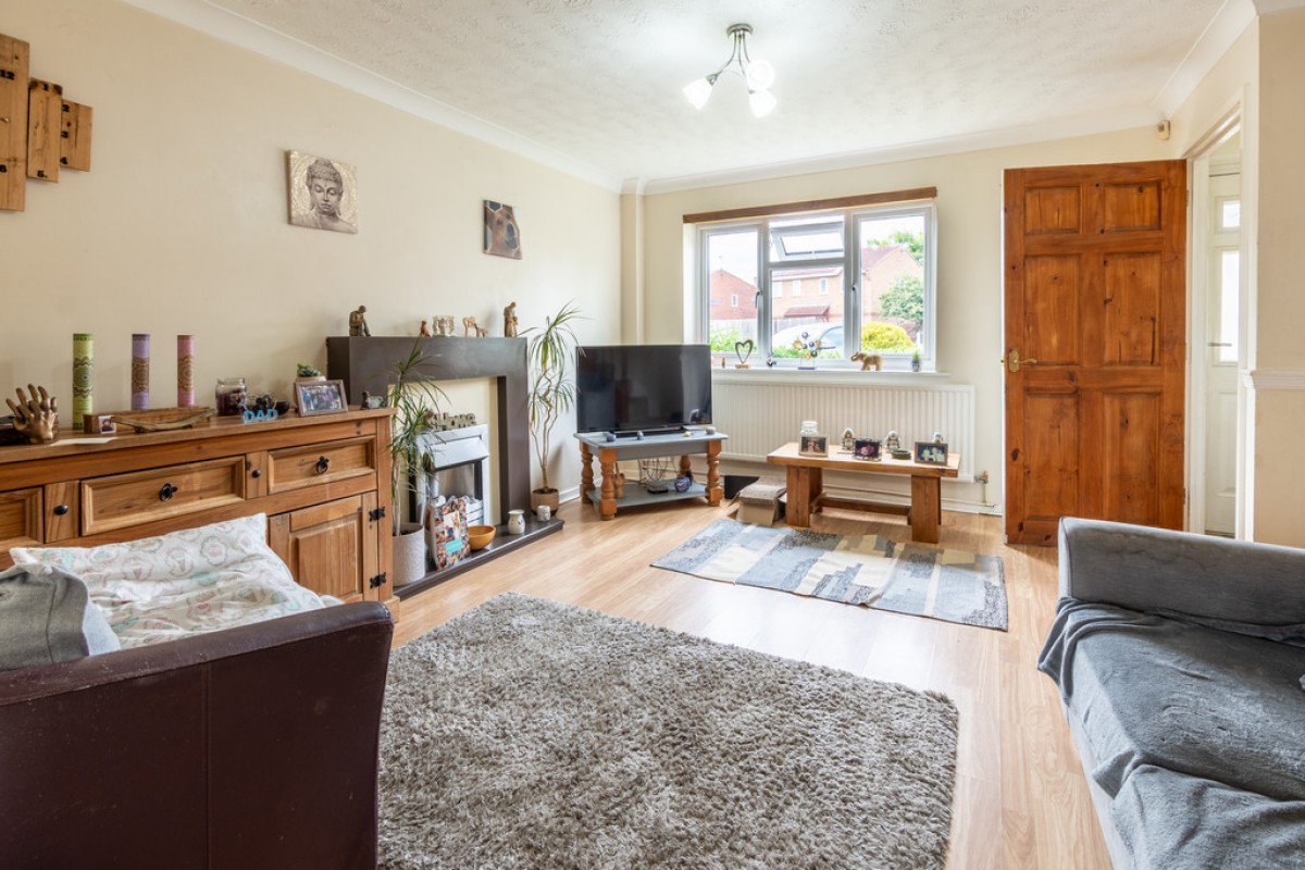 Chelmsford Drive, Worcester