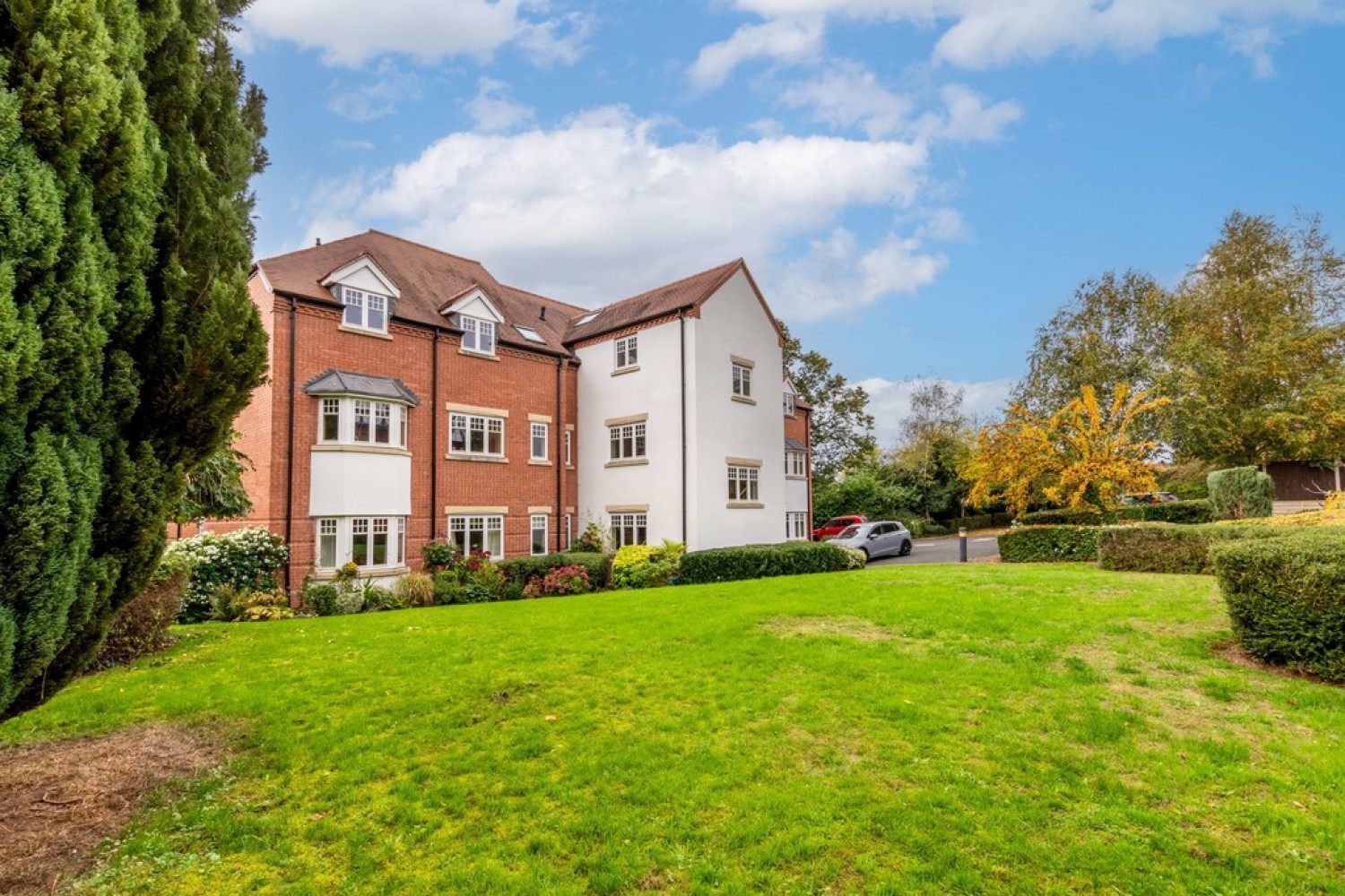 1 bedroom Flat for Sale Hanbury House, Battenhall