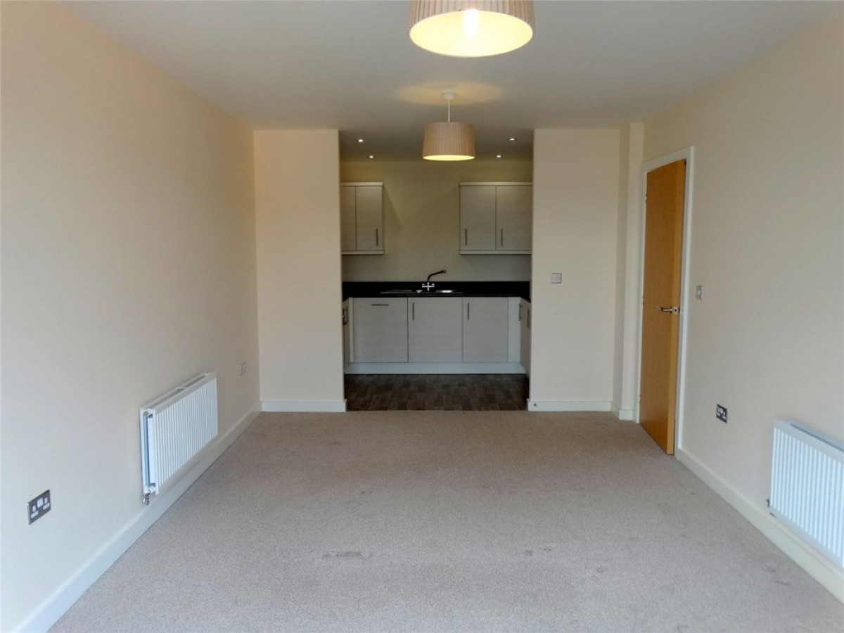 Woodhouse Close, 4 Woodhouse Close, Worcester, Worcestershire
