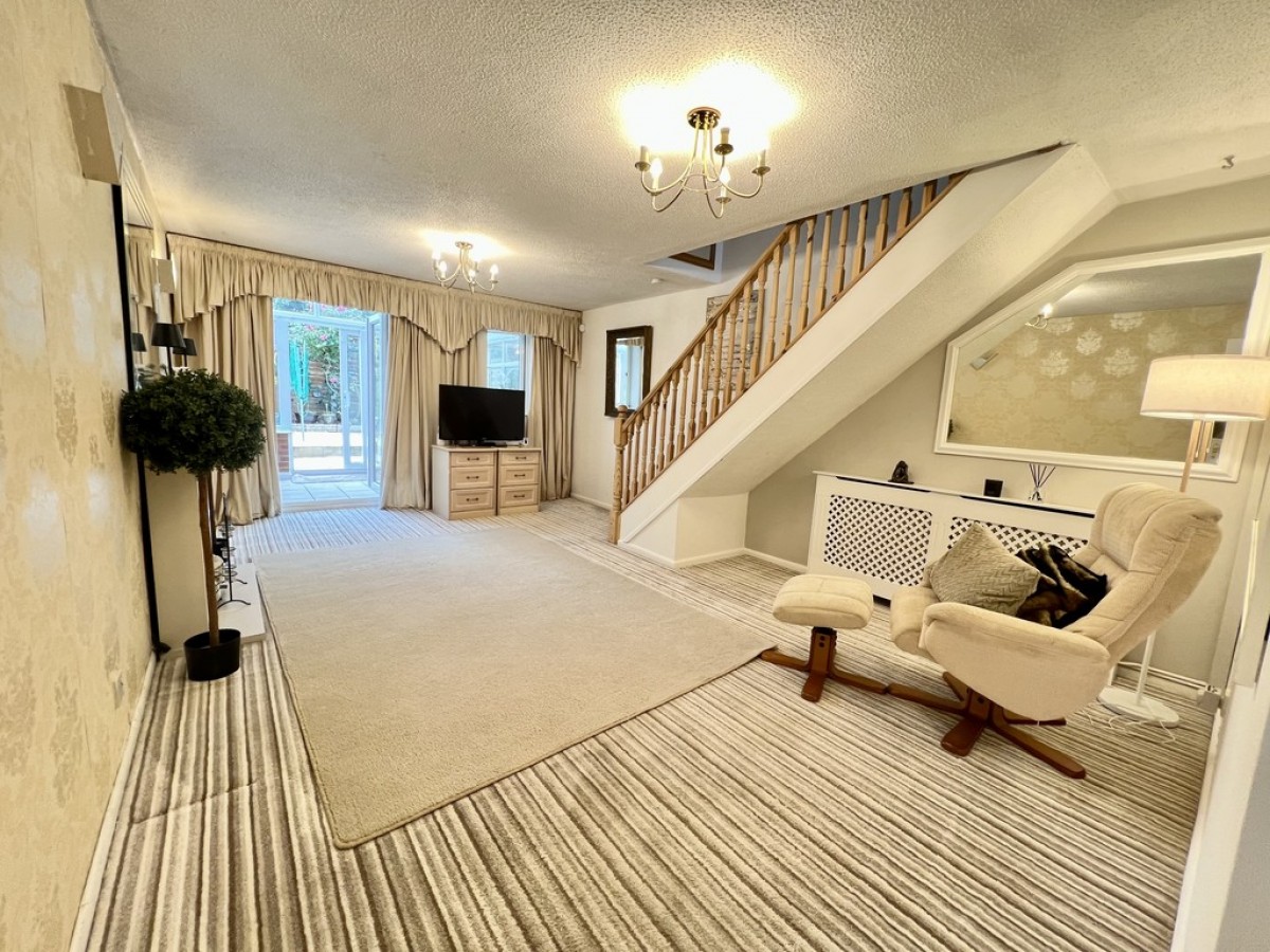 Woodland Close, Worcester, Worcestershire