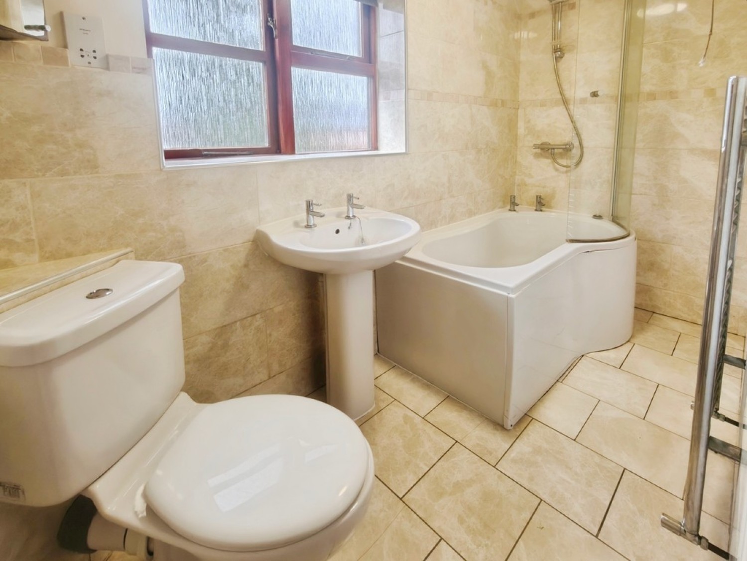 4 bedroom House in Kepax Gardens,, Barbourne