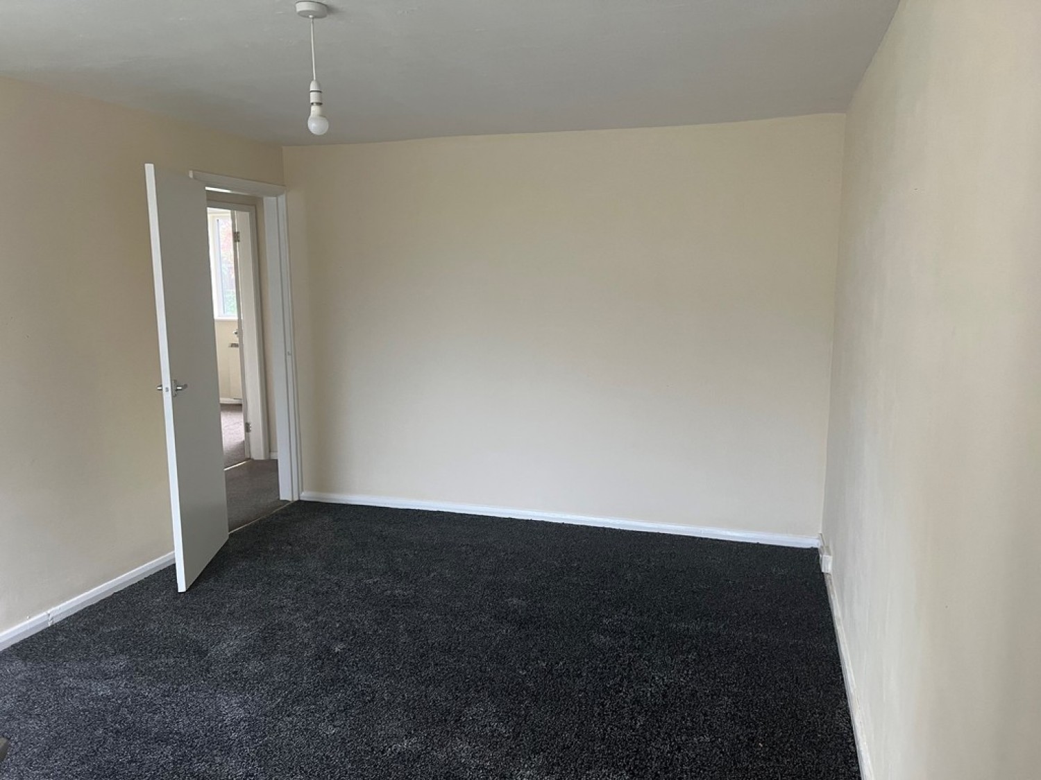 2 bedroom Flat for Letting Forest Close, St.Johns