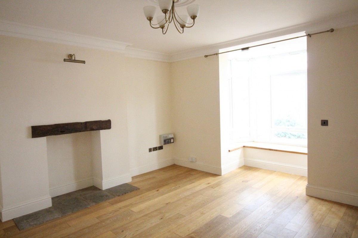 Elevation 83, City Centre