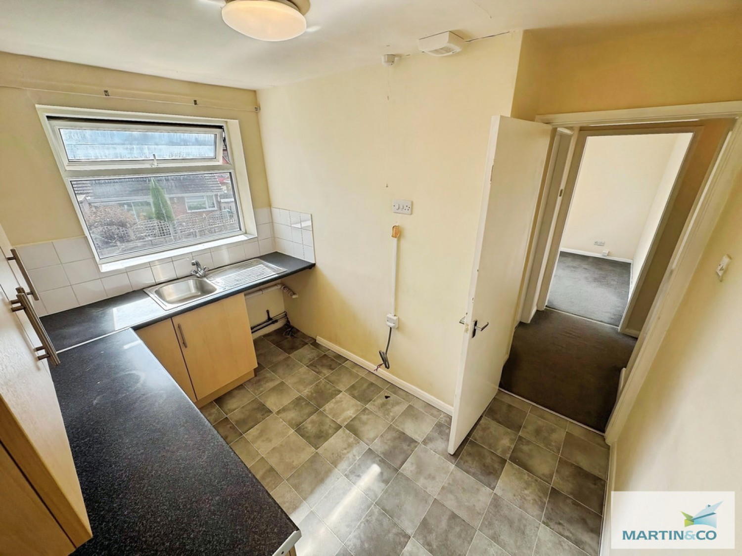 2 bedroom Flat for Letting Forest Close, St.Johns