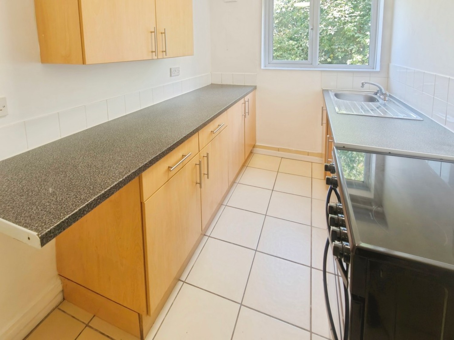 2 bedroom Flat for Letting Forest Close, St.Johns